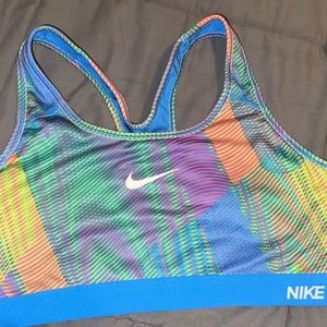 Nike women’s sports bra